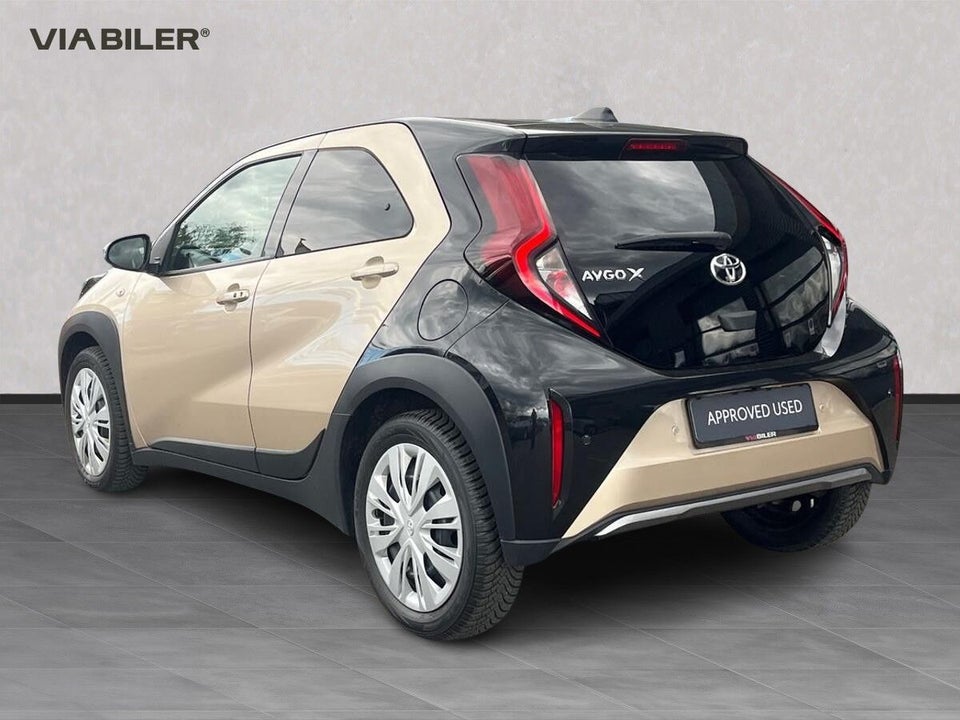 Toyota Aygo X 1,0 Envy s-CVT 5d