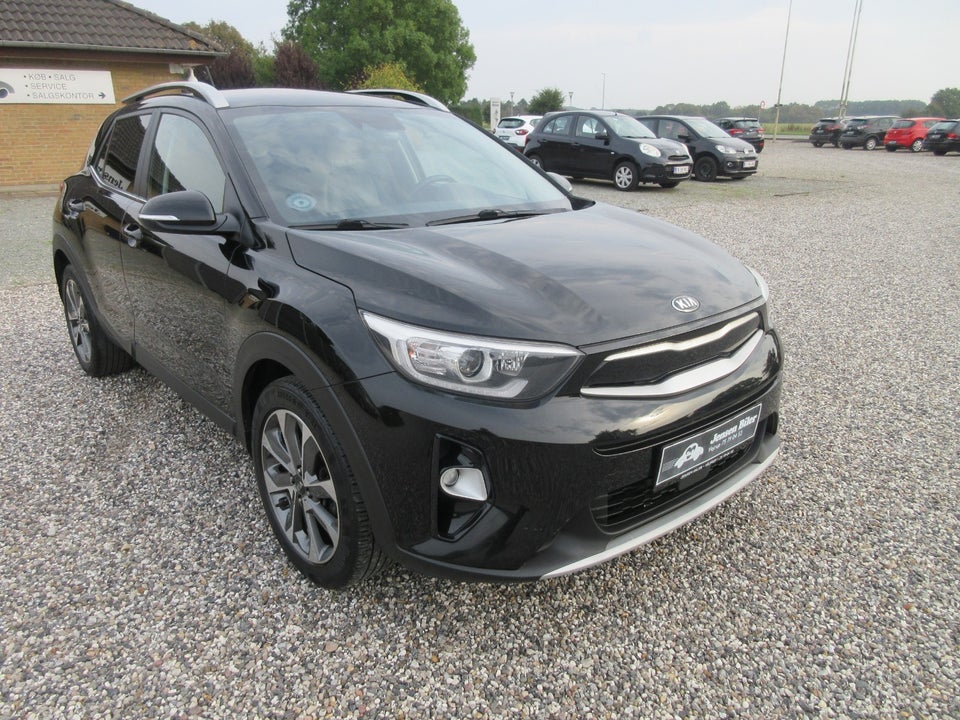 Kia Stonic 1,4 Premium 5d