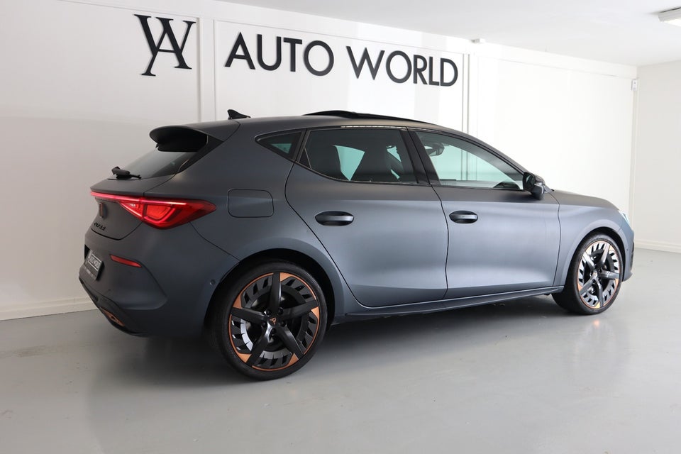 Cupra Leon 1,4 eHybrid DSG 5d