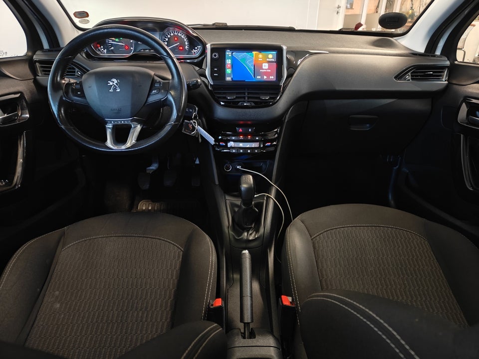 Peugeot 208 1,6 BlueHDi 100 Envy Sky 5d