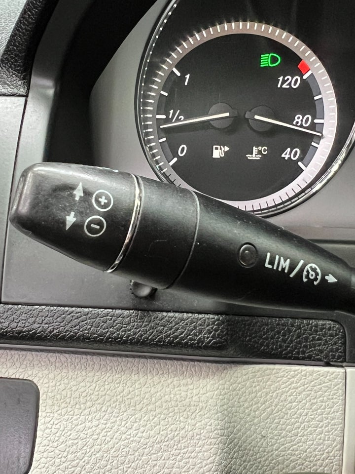 Mercedes C220 2,2 CDi Avantgarde stc. aut. 5d