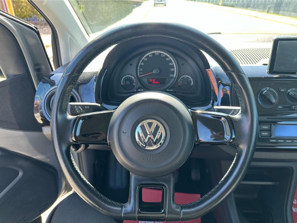 VW Up! 1,0 60 Move Up! BMT 5d