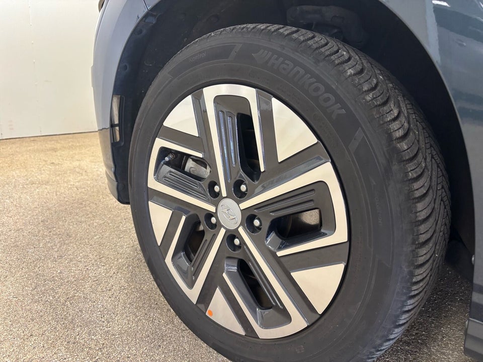 Hyundai Kona 39 EV Select 5d