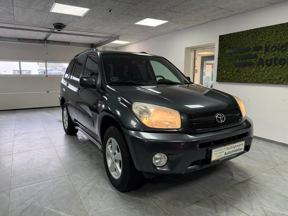 Toyota RAV4 2,0 VVT-i 4x4 5d