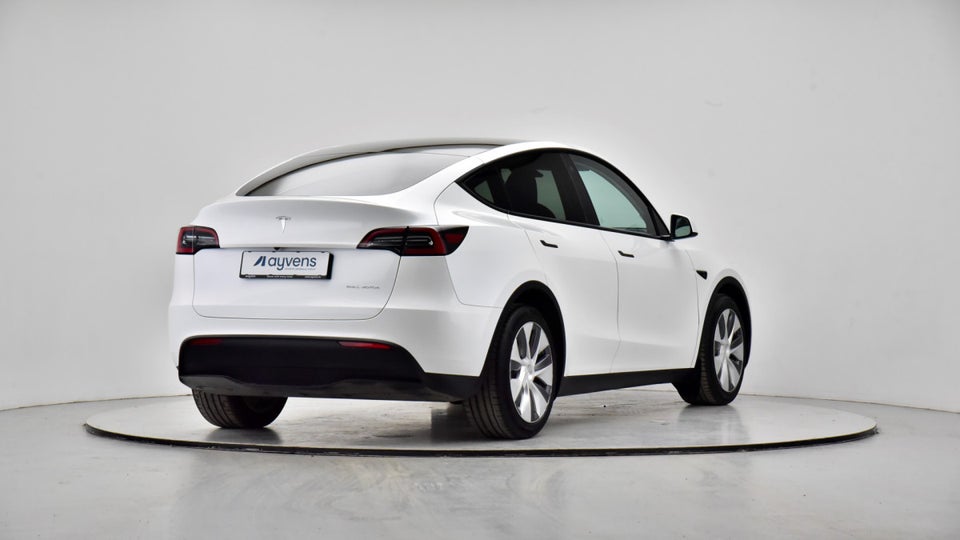 Tesla Model Y Long Range AWD 5d