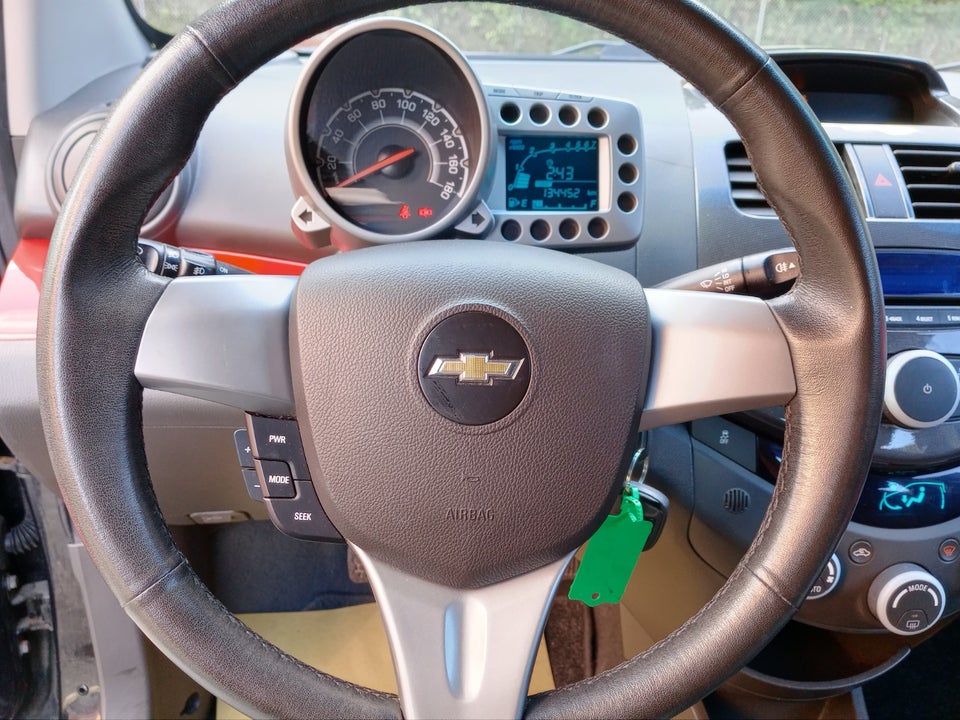 Chevrolet Spark 1,2 LT 5d