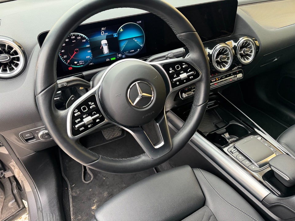 Mercedes EQA250 Progressive 5d