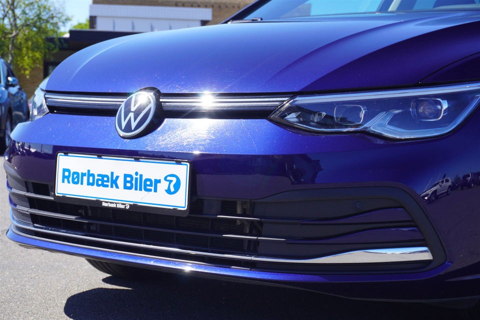 VW Golf VIII 1,4 eHybrid DSG 5d