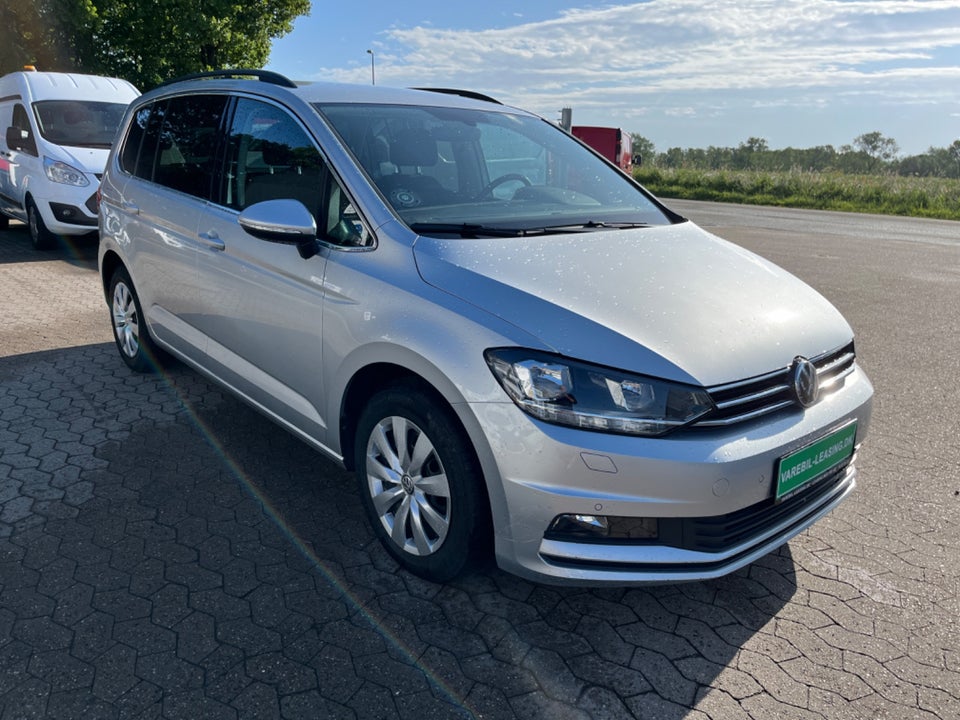 VW Touran 2,0 TDi 150 Comfortline+ DSG Van 5d