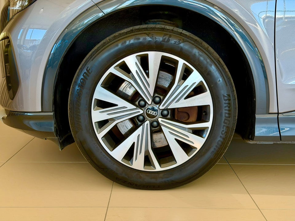 Audi Q4 e-tron 40 Attitude S-line 5d