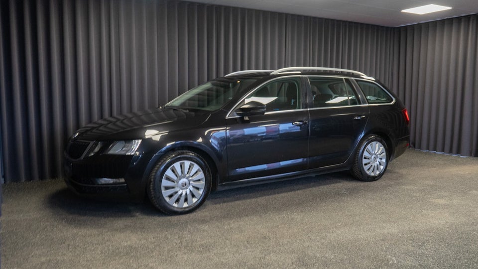 Skoda Octavia 1,6 TDi 115 Style Combi DSG 5d