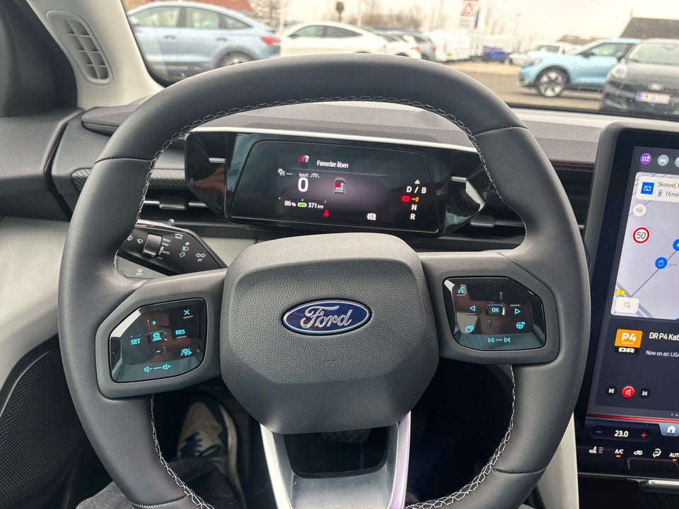 Ford Explorer 77 Premium Extended Range 5d