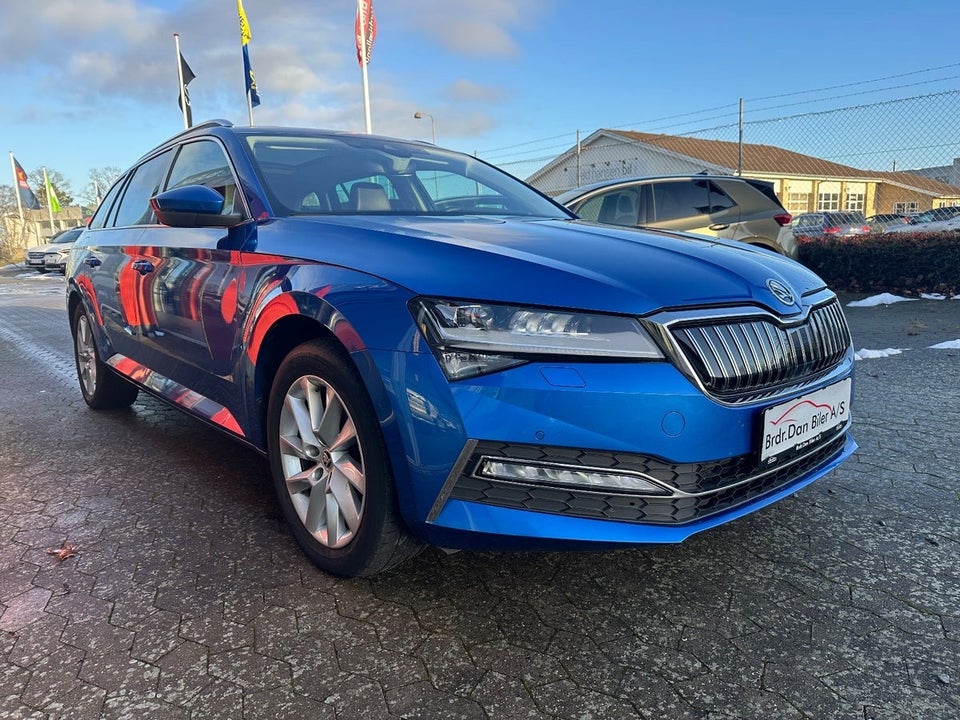 Skoda Superb 1,4 TSi iV Business Executive Combi DSG 5d