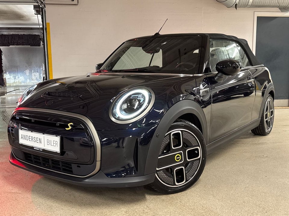 MINI Cooper SE Cabriolet 2d