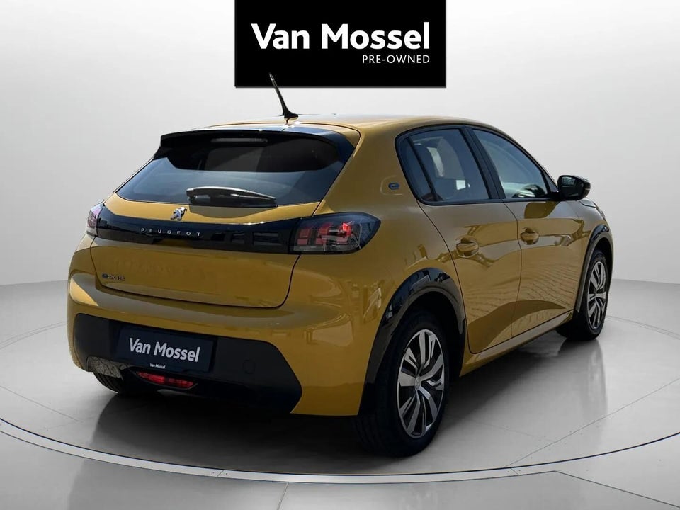 Peugeot e-208 50 Active 5d