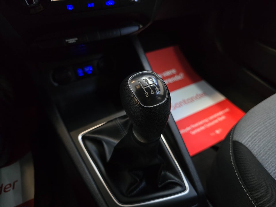 Hyundai i20 1,25 Move 5d