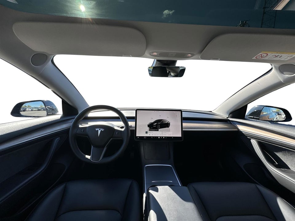 Tesla Model 3 RWD 4d