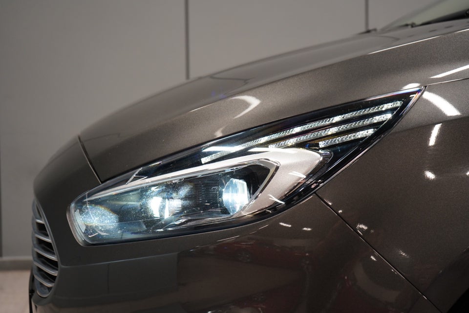 Ford S-MAX 2,0 EcoBlue Titanium aut. 5d