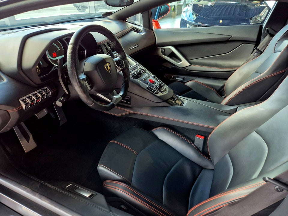 Lamborghini Aventador 6,5 LP700-4 2d