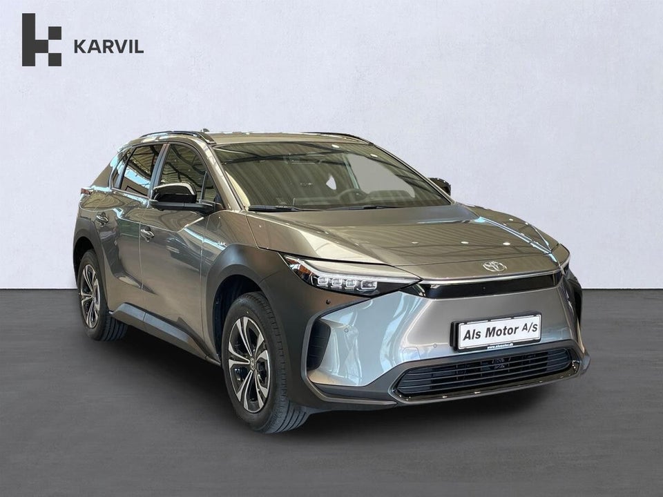 Toyota bZ4X Executive 5d