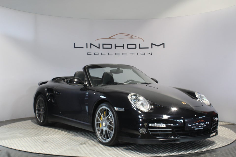 Porsche 911 Turbo S 3,8 Cabriolet PDK 2d