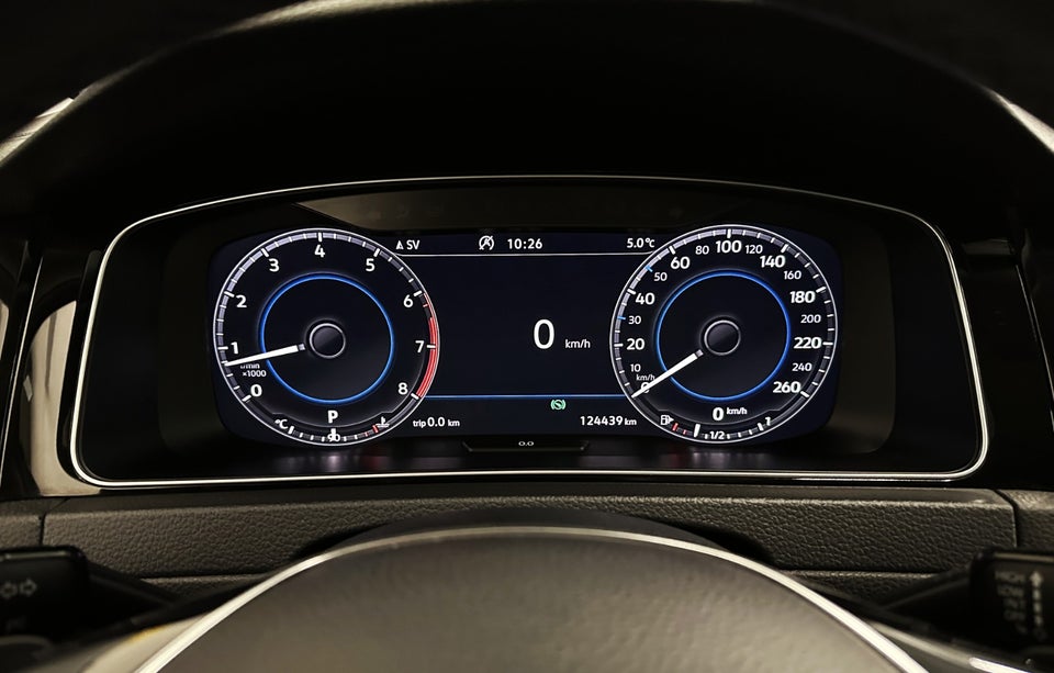 VW Golf VII 1,5 TSi 150 R-line DSG 5d