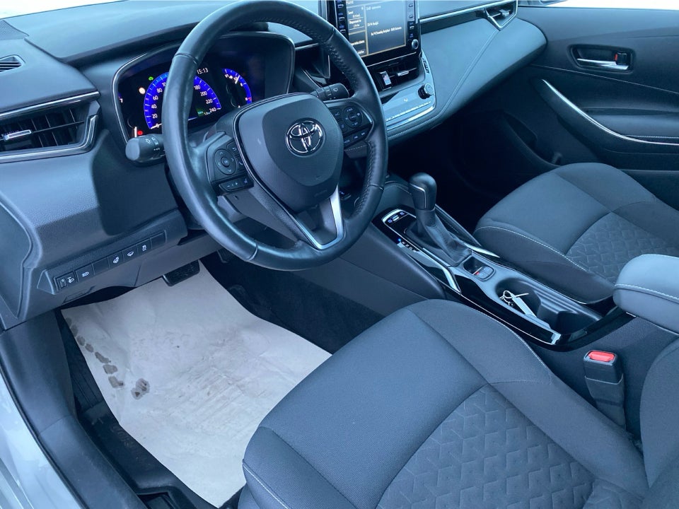 Toyota Corolla 1,8 Hybrid H3 Smart Touring Sports MDS 5d