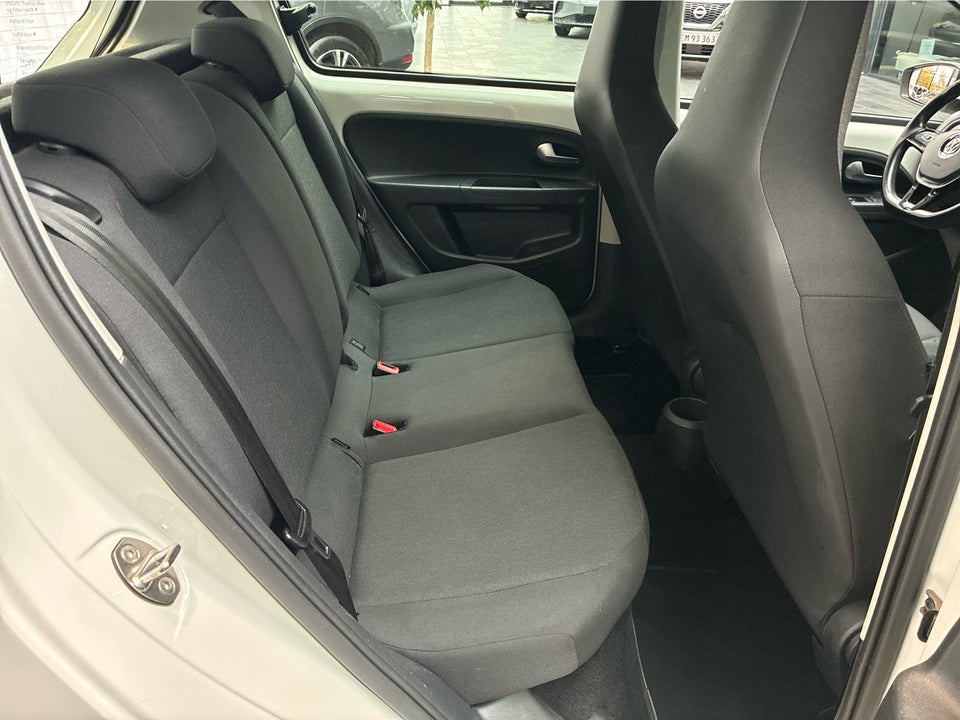 VW Up! 1,0 MPi 60 Move Up! BMT 5d