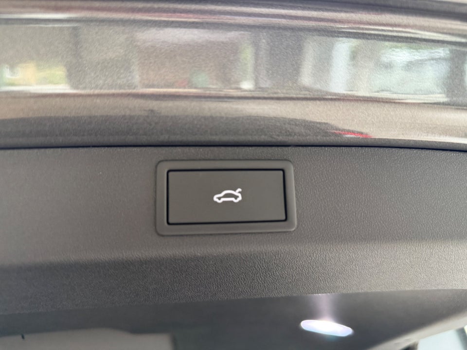 Skoda Elroq 60 iV Selection Premium 5d