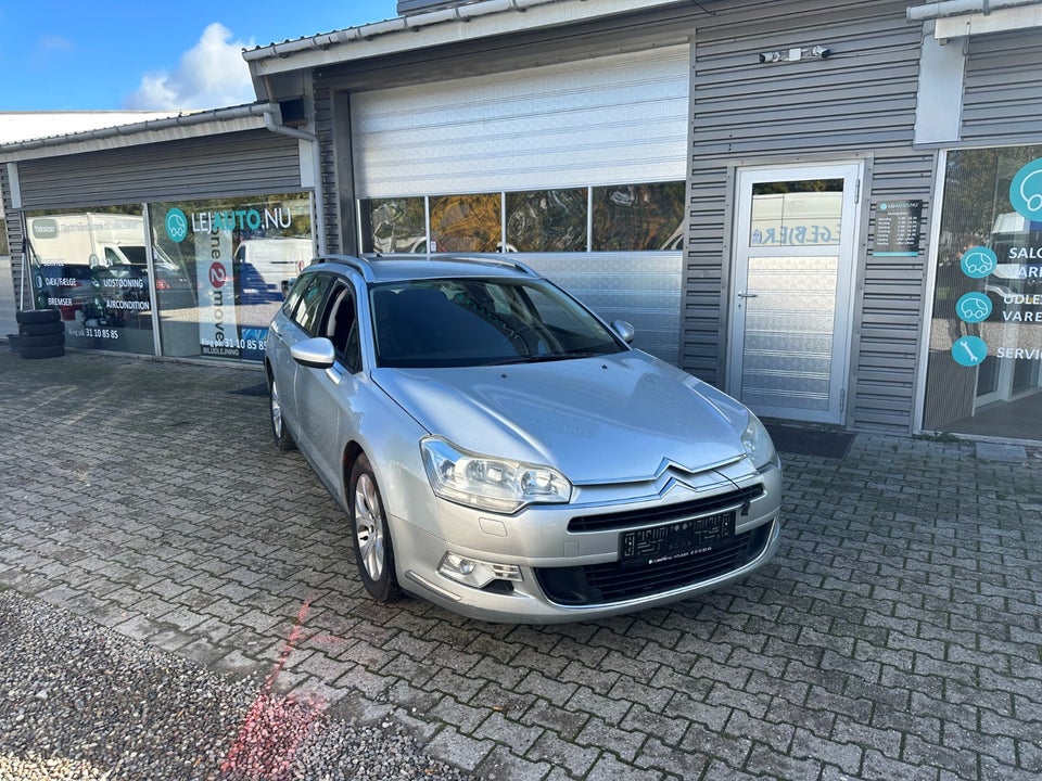 Citroën C5 2,0 HDi 140 Comfort Tourer 5d