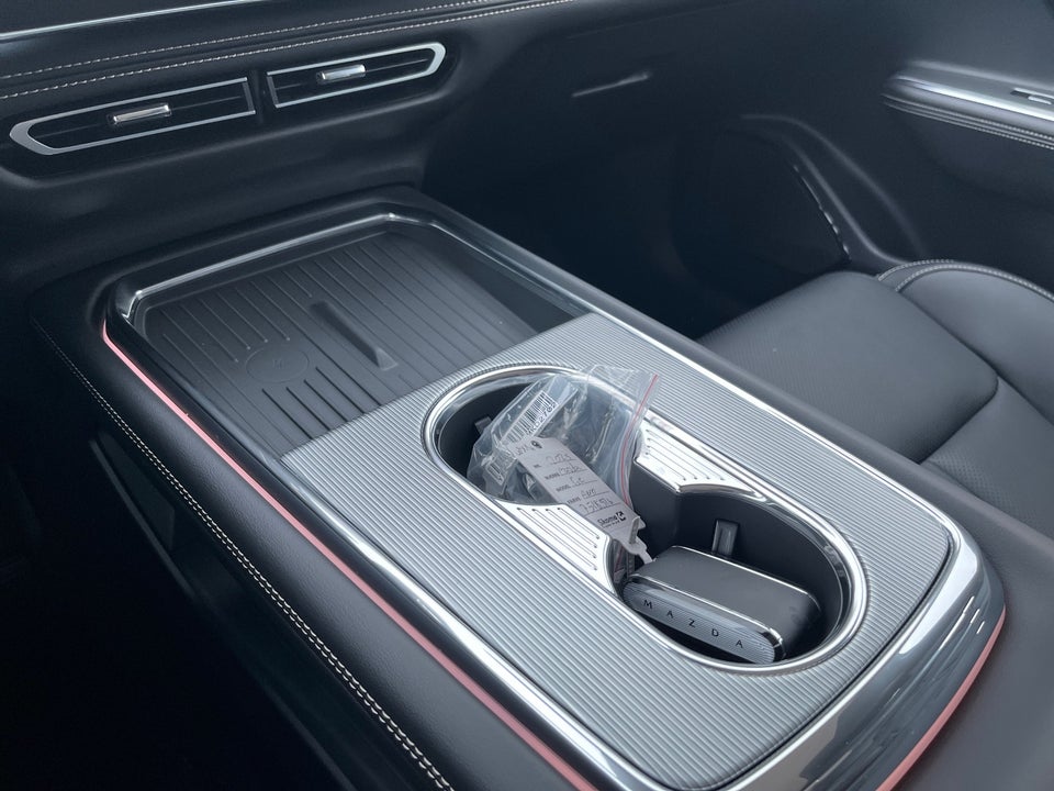 Mazda 6e Takumi Long Range 5d