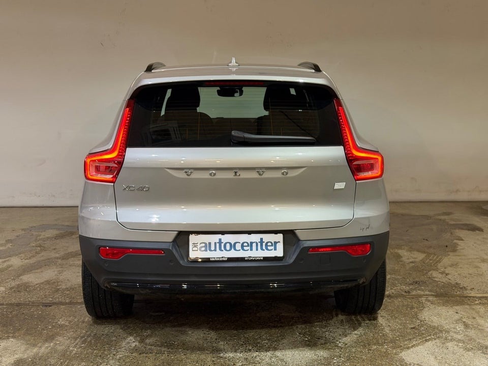 Volvo EX40 Twin Black Edition 5d