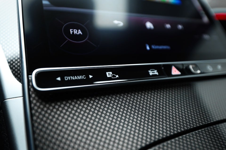 Mercedes C220 d 2,0 AMG Line stc. aut. 5d