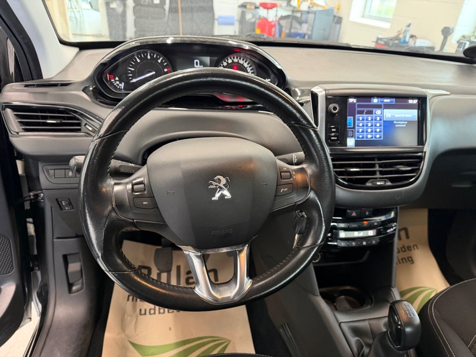 Peugeot 208 1,6 BlueHDi 100 Envy 5d