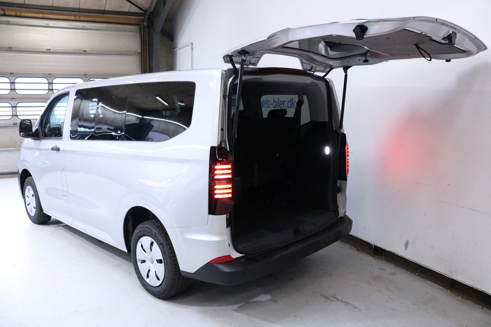 VW e-Caravelle 64 Basis SWB