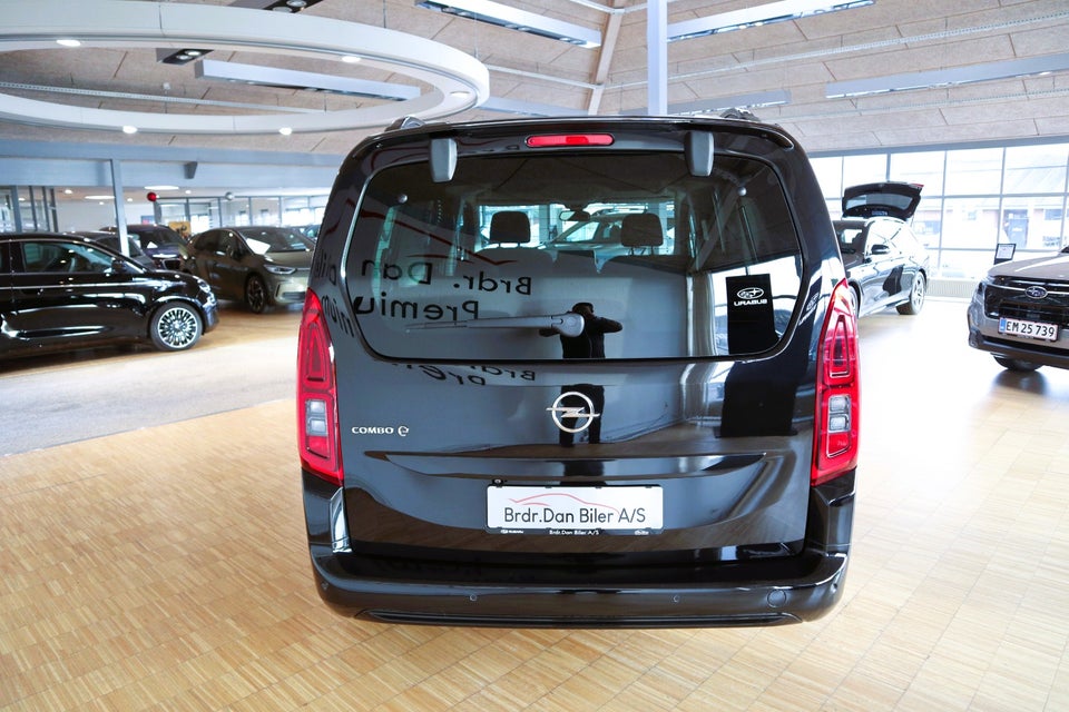Opel Combo-e Life 50 Ultimate L2 7prs 5d