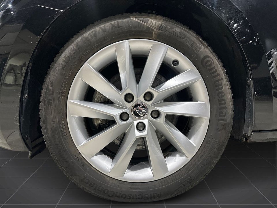 Skoda Superb 1,4 TSi iV Plus Combi DSG 5d