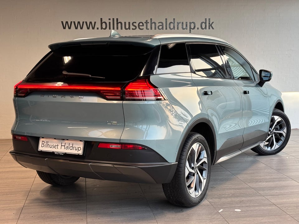 Aiways U5 Premium 5d