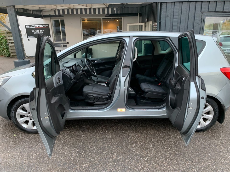 Opel Meriva 1,4 T 120 Cosmo aut. 5d