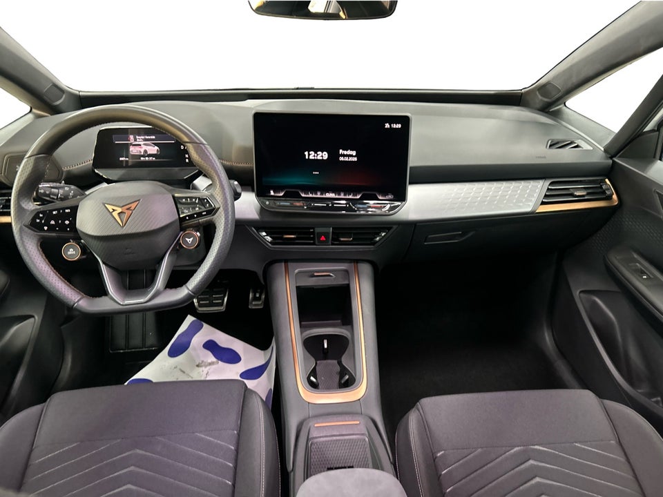 Cupra Born 77 Pasión 5d