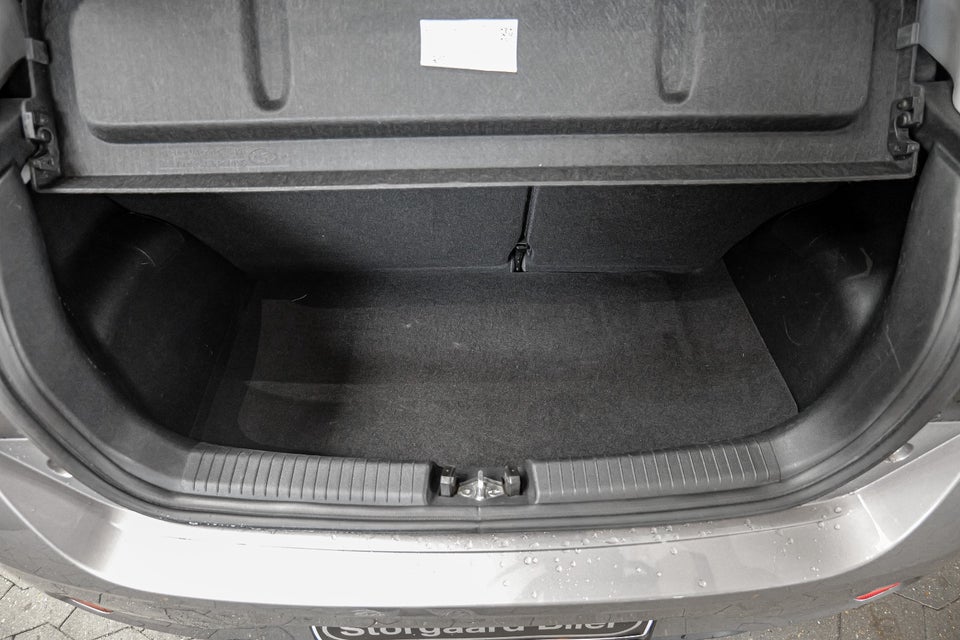 Hyundai i10 1,0 MPi Essential 5d