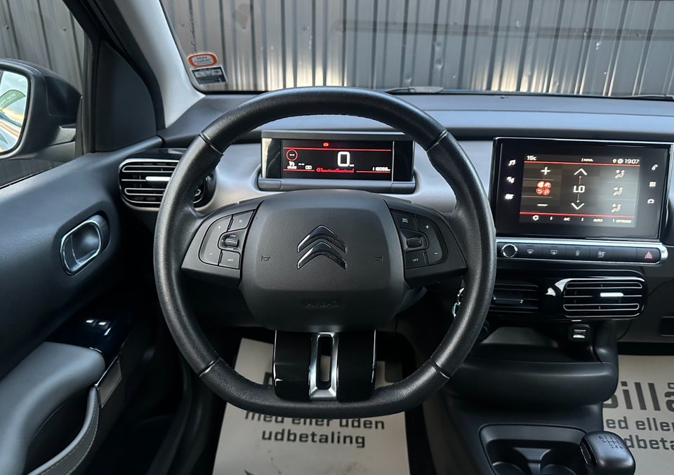 Citroën C4 Cactus 1,5 BlueHDi 100 BlackLine 5d