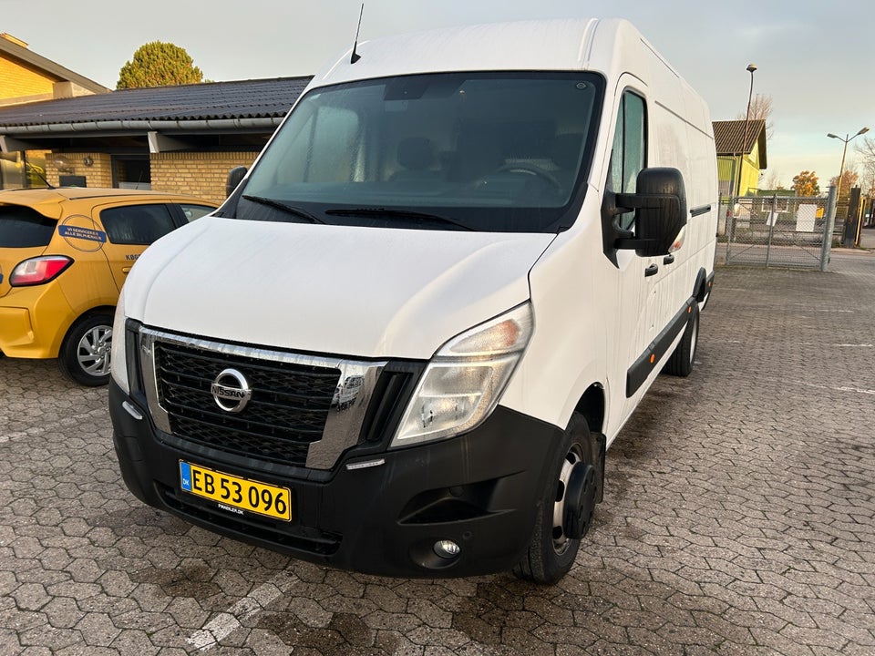 Nissan Interstar 2,3 dCi 165 L3H2 Tekna Van RWD