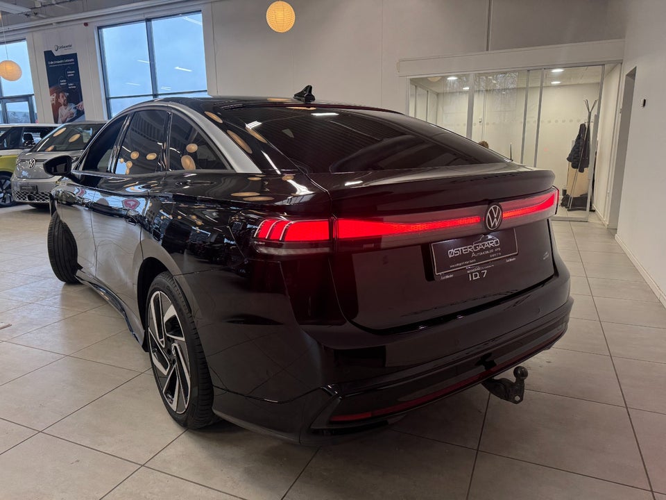 VW ID.7 77 Style 5d