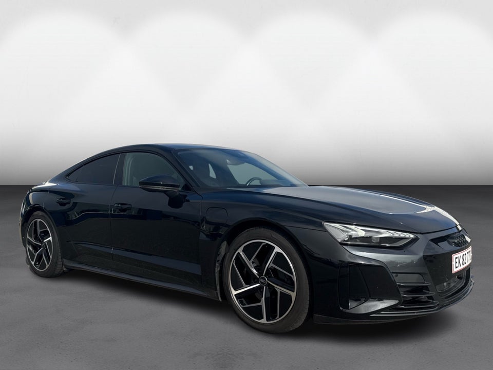 Audi e-tron GT quattro 4d
