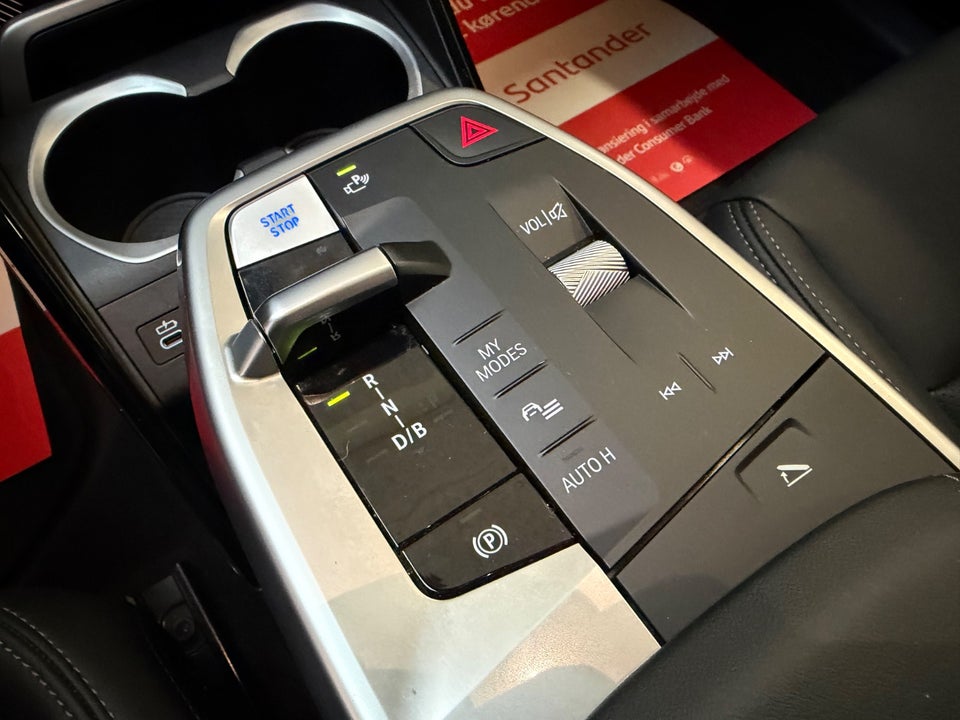 BMW iX1 eDrive20 X-Line 5d