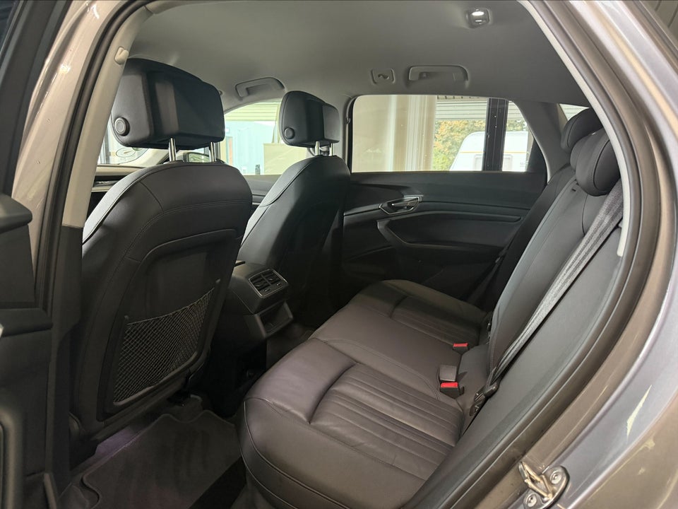 Audi e-tron 50 quattro 5d