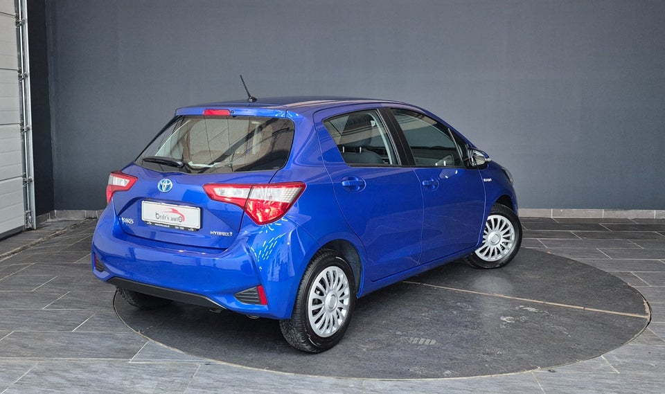 Toyota Yaris 1,5 Hybrid H2 e-CVT 5d