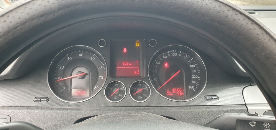 VW Passat 1,6 FSi Comfortline Variant 5d