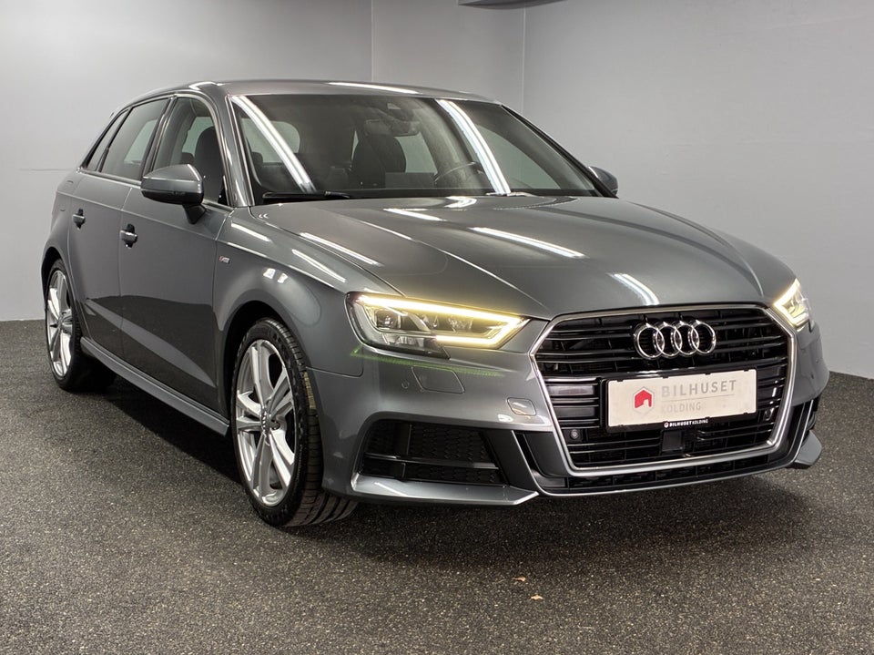 Audi A3 40 TFSi Sport Limited Sportback S-tr. 5d